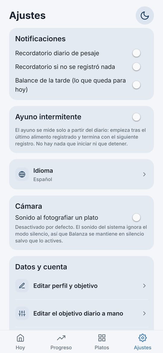 Pantalla Ajustes de Balanza: notificaciones, ayuno intermitente, idioma, cámara y datos y cuenta